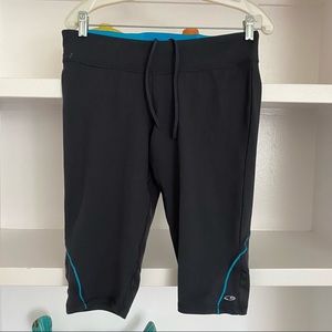 Champion Size L workout capris